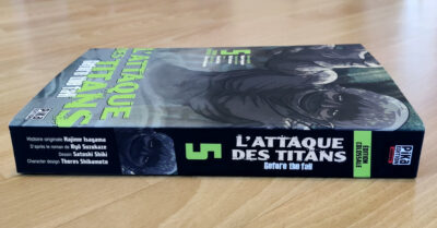 Aperçu du tome 5 de l'édition colossale de L'Attaque des Titans - Before the Fall