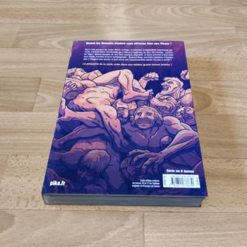 Aperçu du tome 6 de l'édition colossale de L'Attaque des Titans - Before the Fall